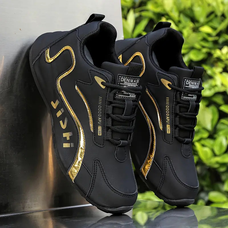 Scarpe sportive e casual da uo - Lightweight Road Running Shoes recensione e prezzo
